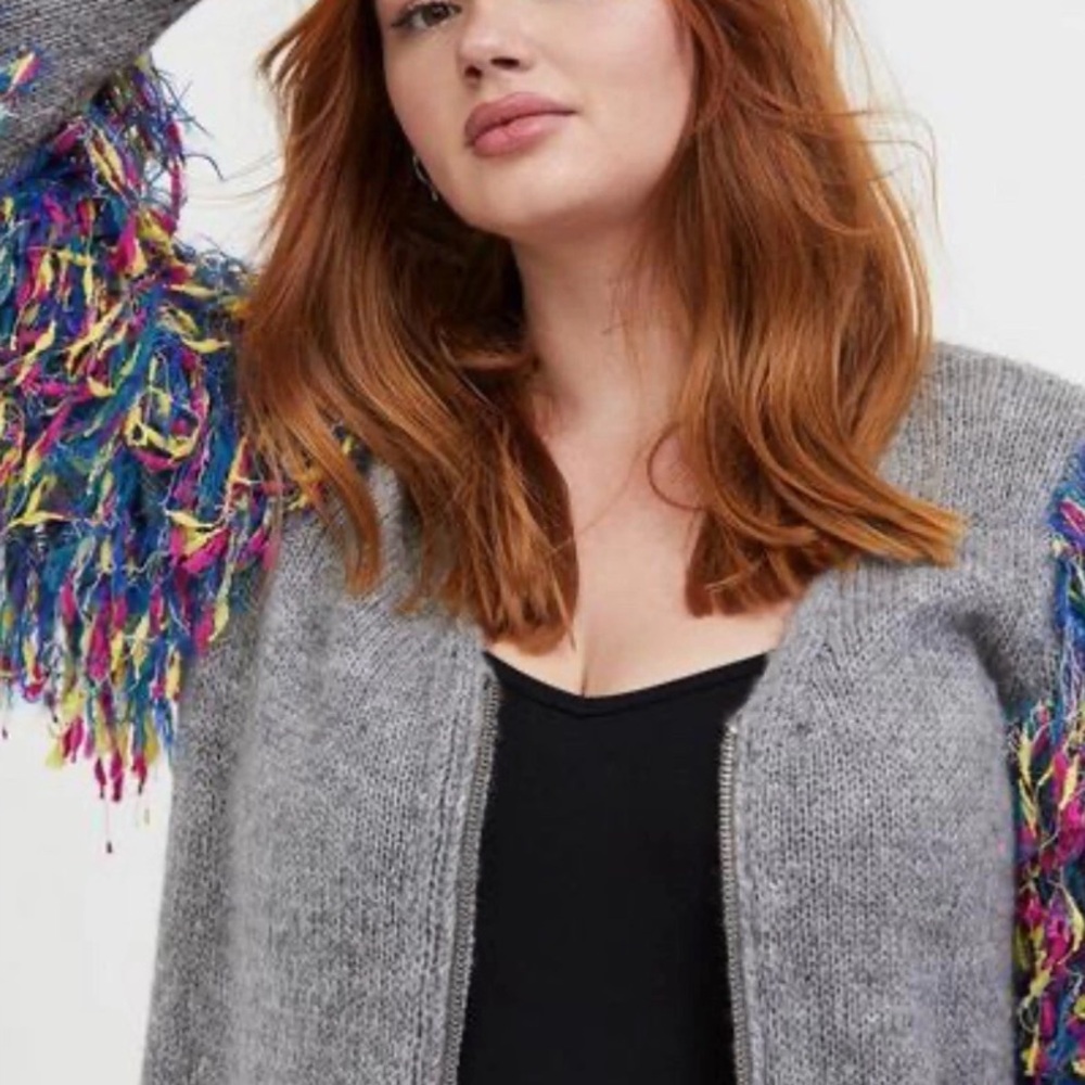 Torrid Her Universe Birds of Prey Gray Cardigan Colorful Fringe Sleeves Size 2X